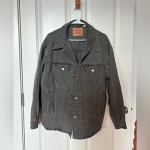 Levi’s 90s Trucker Jacket (gray)